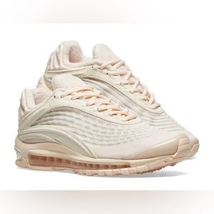 Nike Air Max‎ Deluxe Arctic Orange Guava Ice women’s size 11